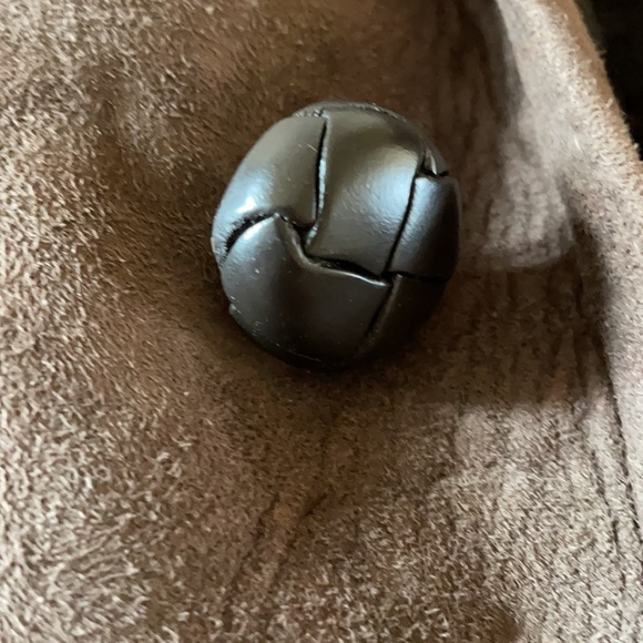 NWOT Rafel Brothers Sheepskin Shearling Size 48 - Like new - one owner - Picture 9 of 9